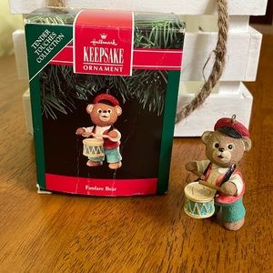 Hallmark Keepsake Ornament “Fanfare Bear” - Dated 1991 VINTAGE